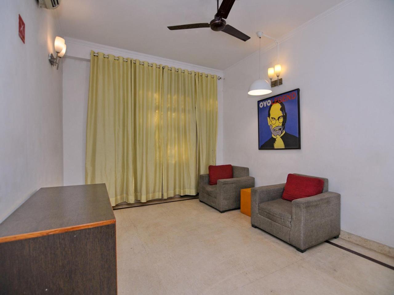Oyo Flagship 592 Hauz Khas Village New Delhi Bagian luar foto