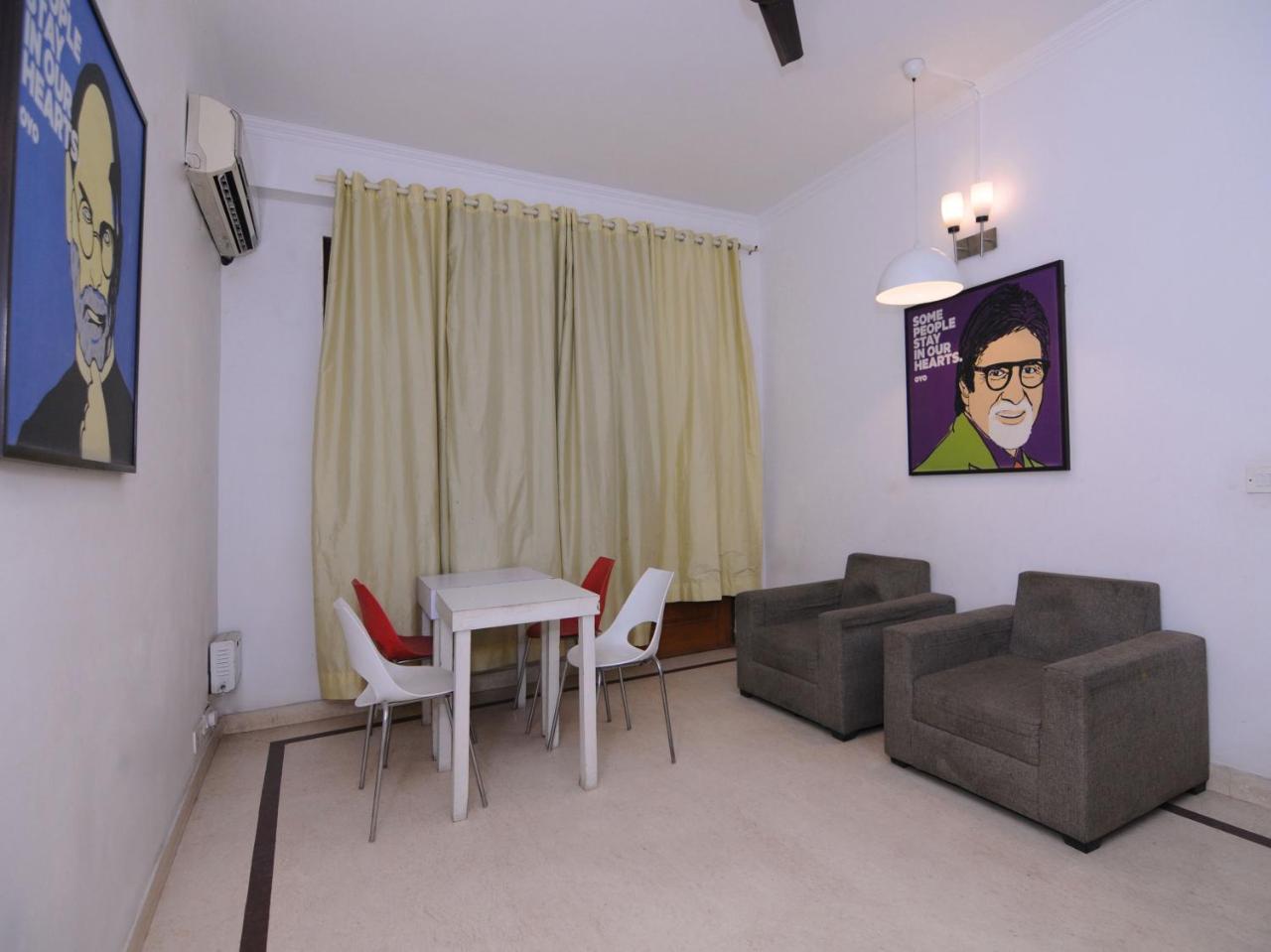 Oyo Flagship 592 Hauz Khas Village New Delhi Bagian luar foto